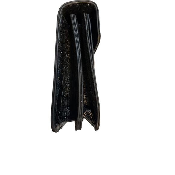 Kopnur Embossed Snakeskin PU Leather Crossbody Bag – Mermaid Buckle Chain Purse - Picture 4 of 11